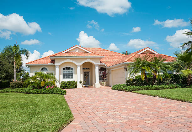 Best Driveway Pavers Near Me  in Chesaning, MI